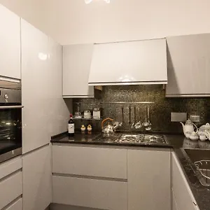 Apartment Gregoriana Luxury In Italy